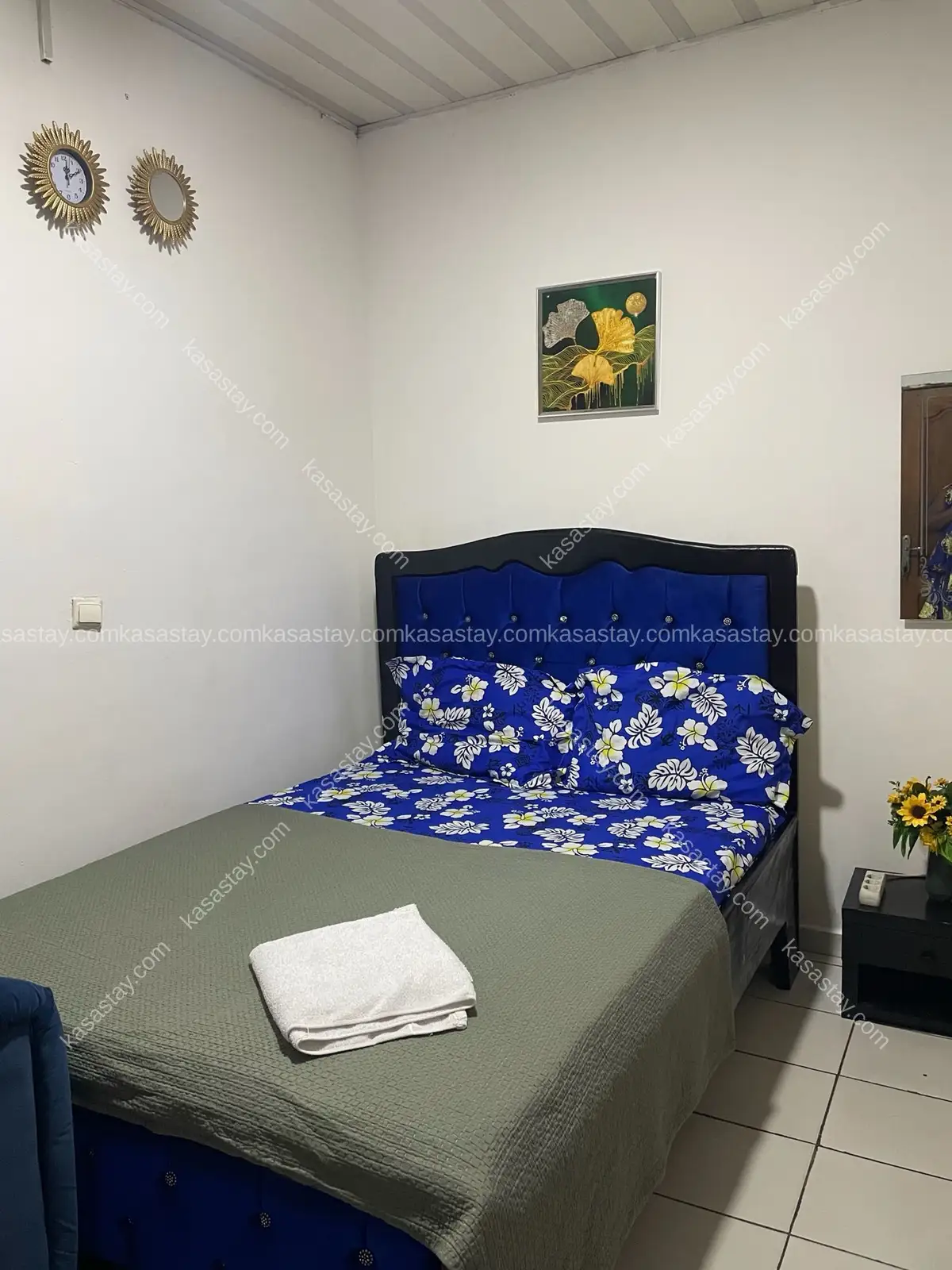 Chambre 1 de la résidence les cocotiers ( Bonamoussadi cheval blanc) 2