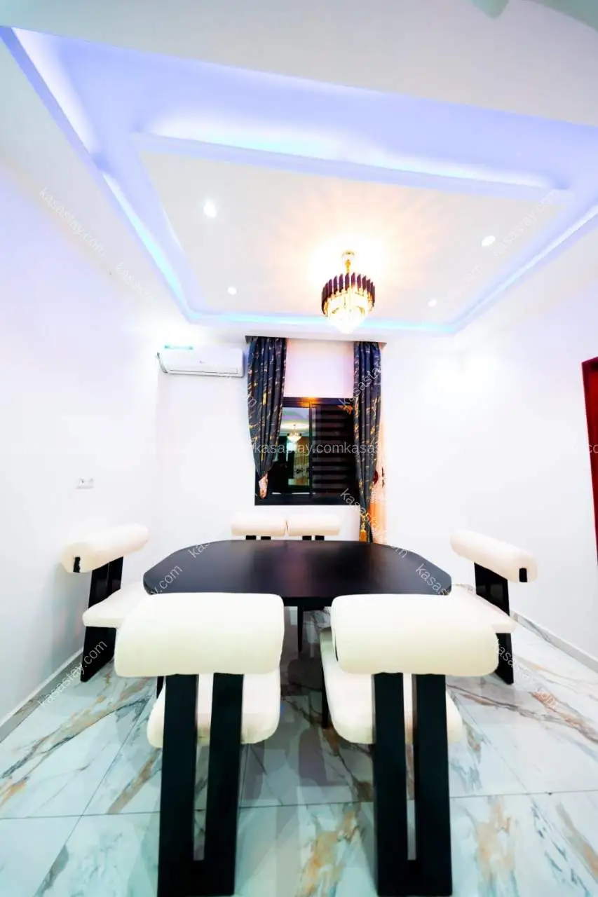 Apartment in Dispensaire Odza A, 2 bedrooms 4