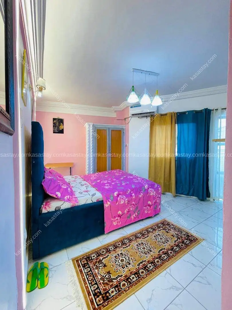 Rooms in Carrefour Toiture Rouge-Bangué Kotto, 1 bedroom 2