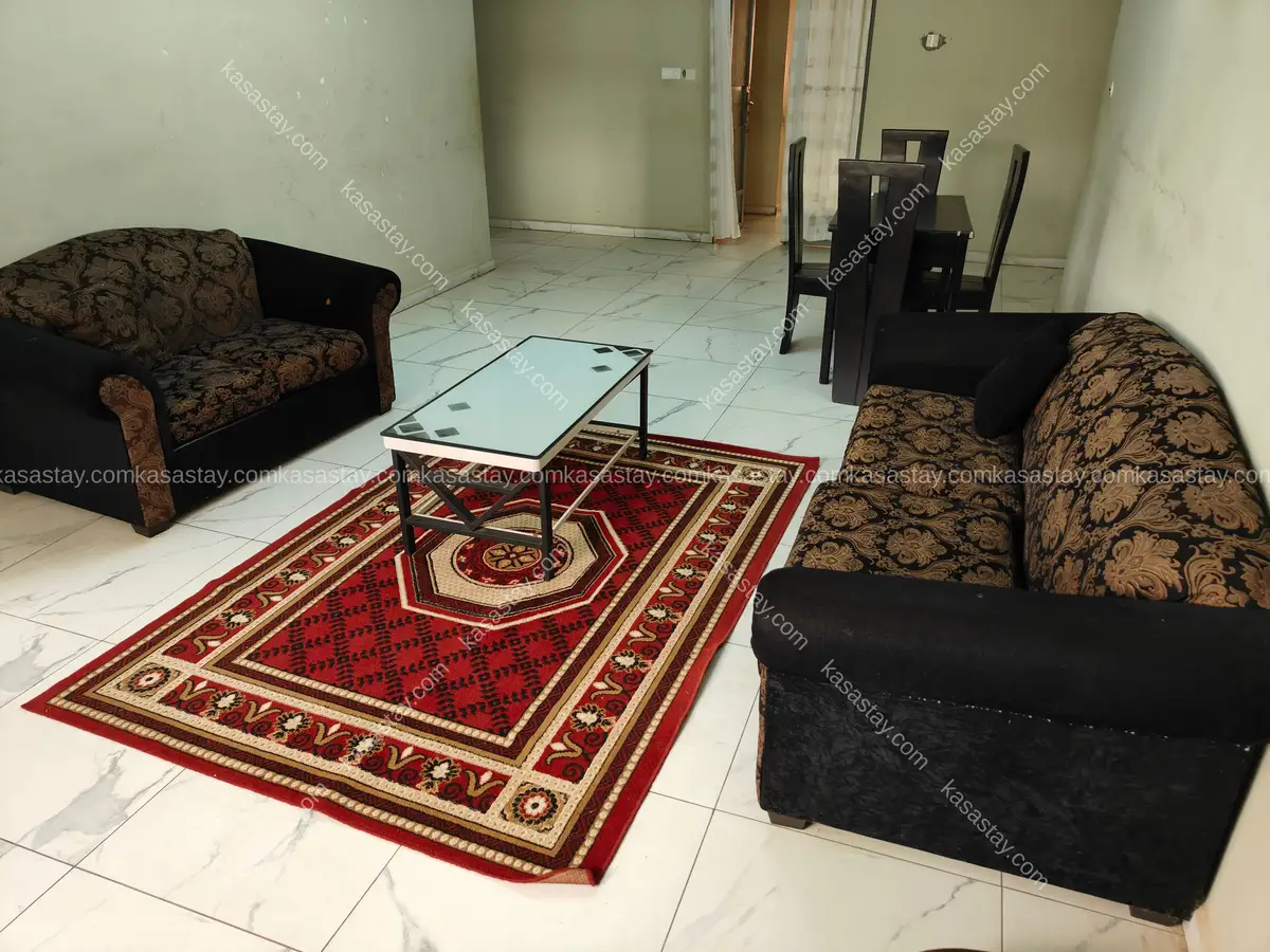 Appartement meublé KAMBUSO avec piscine, Simbock 8 2