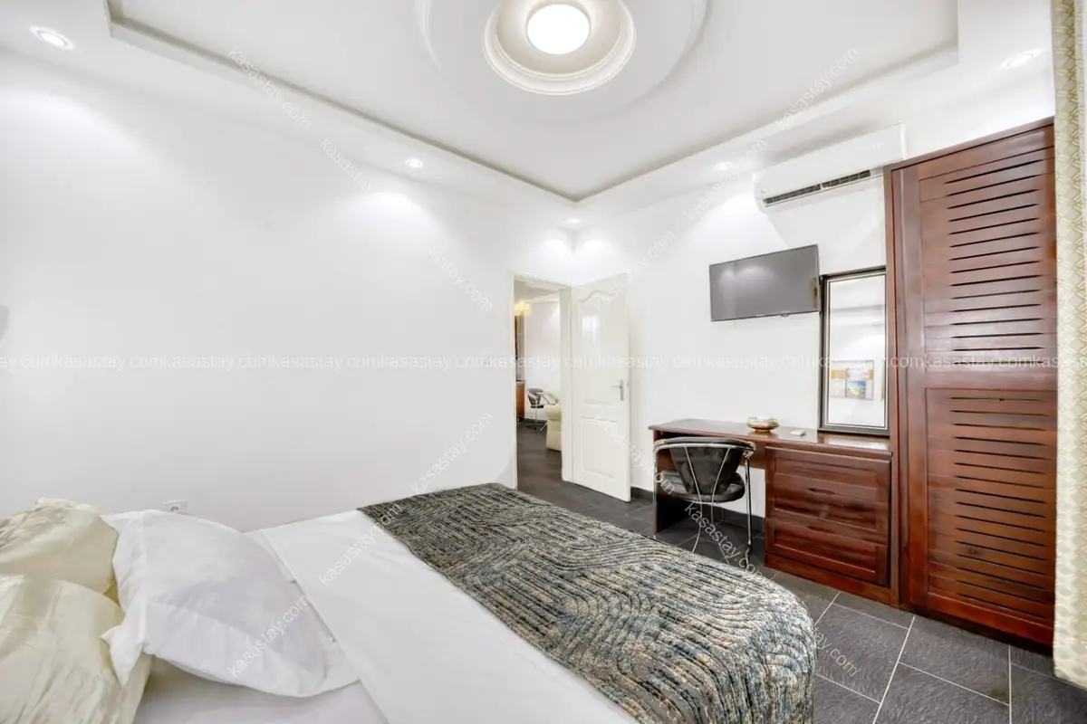 Studio moderne et confortable 3