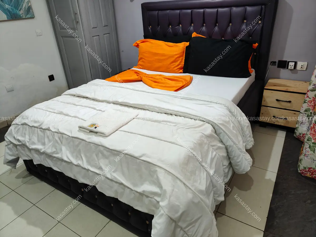Chambre meublée entièrement équipée luxueuse à Mvogbi 0006 2