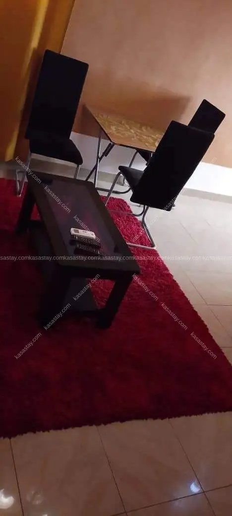 Studio in Makepe petit pays 5