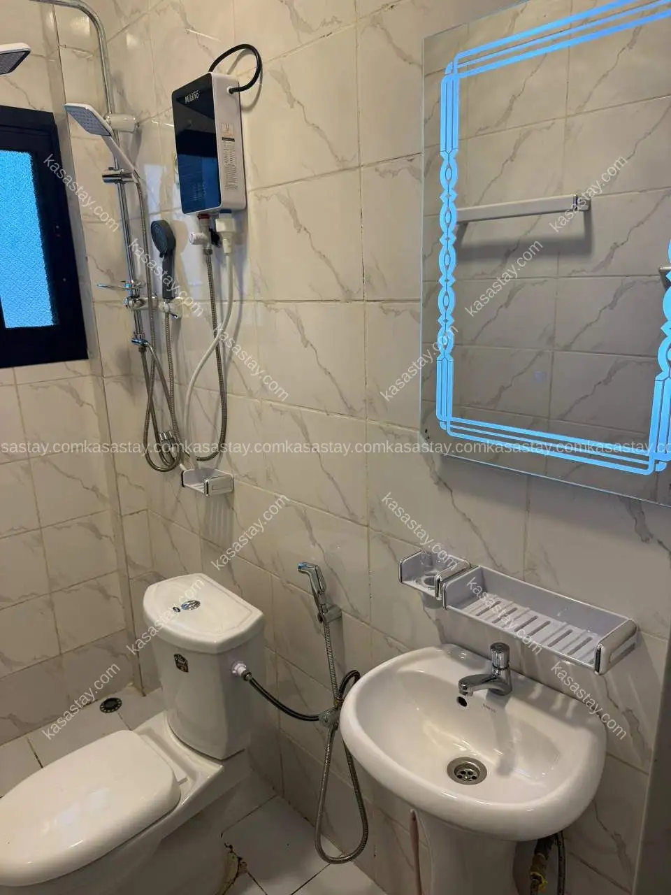 Apartment in BELGOCAM, Bonabéri, 2 bedrooms 5