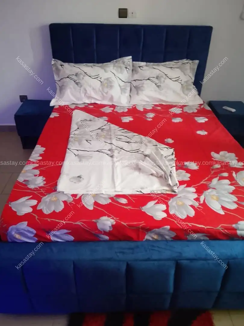Rooms in Nkolfoulou, 1 bedroom 4