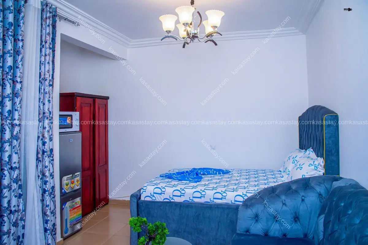 Chambre meublée 1 par Happy guest house ( Makepe Bocom ) 3