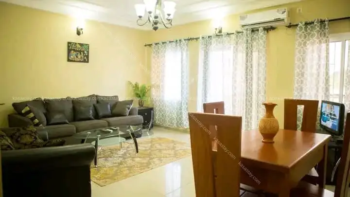 KAMBUSO Furnished Appartement with swimming pool simbock 6