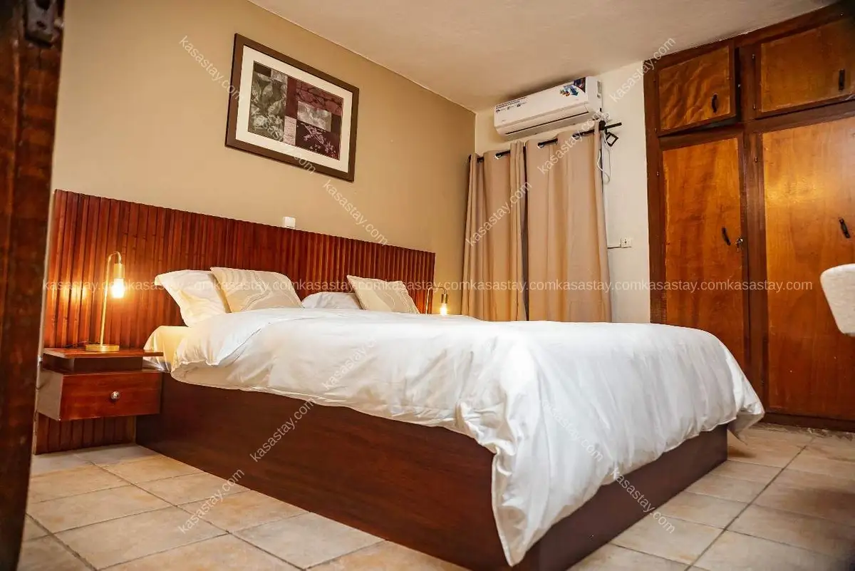Apartment in Akwa I, 2 bedrooms 4