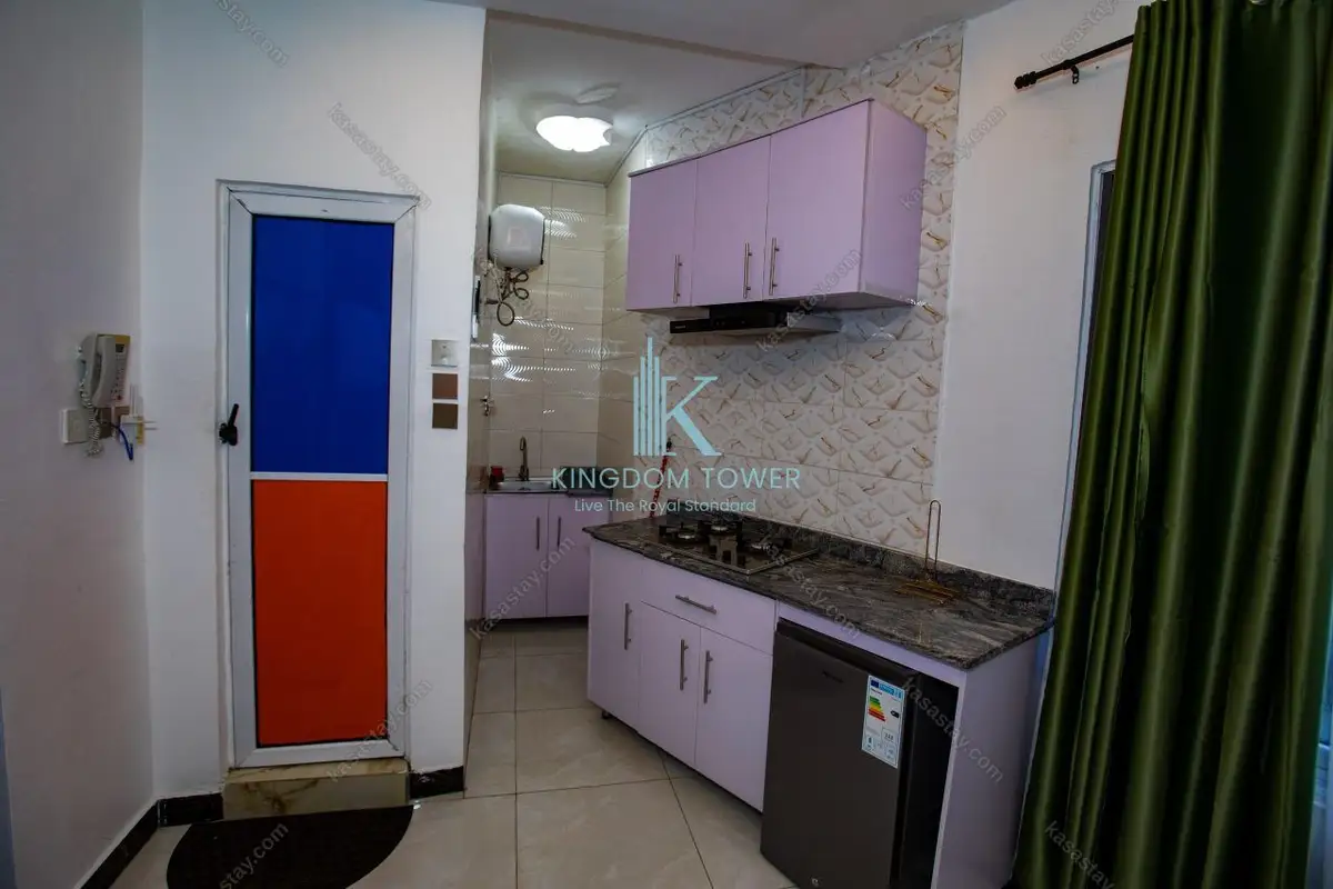 Room in Station JFF oil, 1 bedroom 4