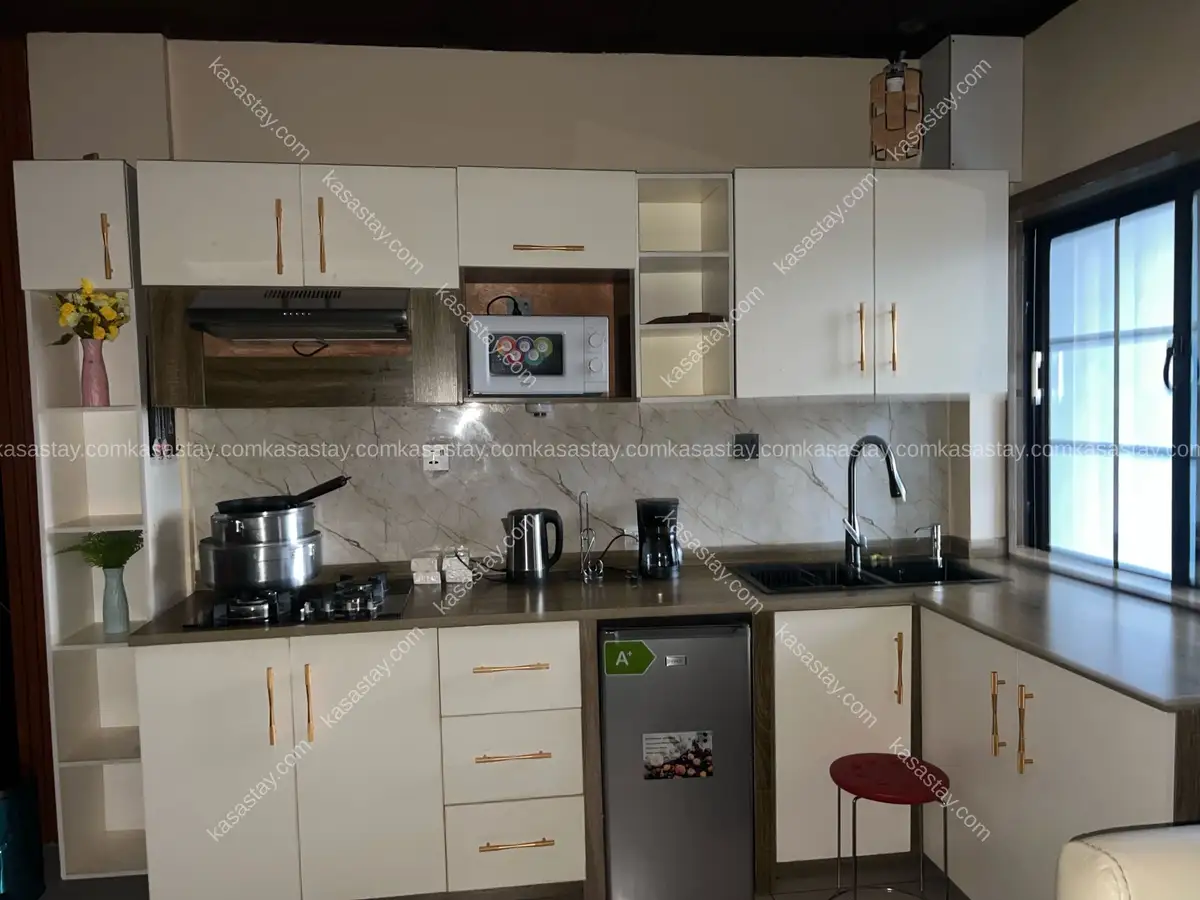 Appartement meublé 203 par ELANTRA HOUSE (tamdja) 2