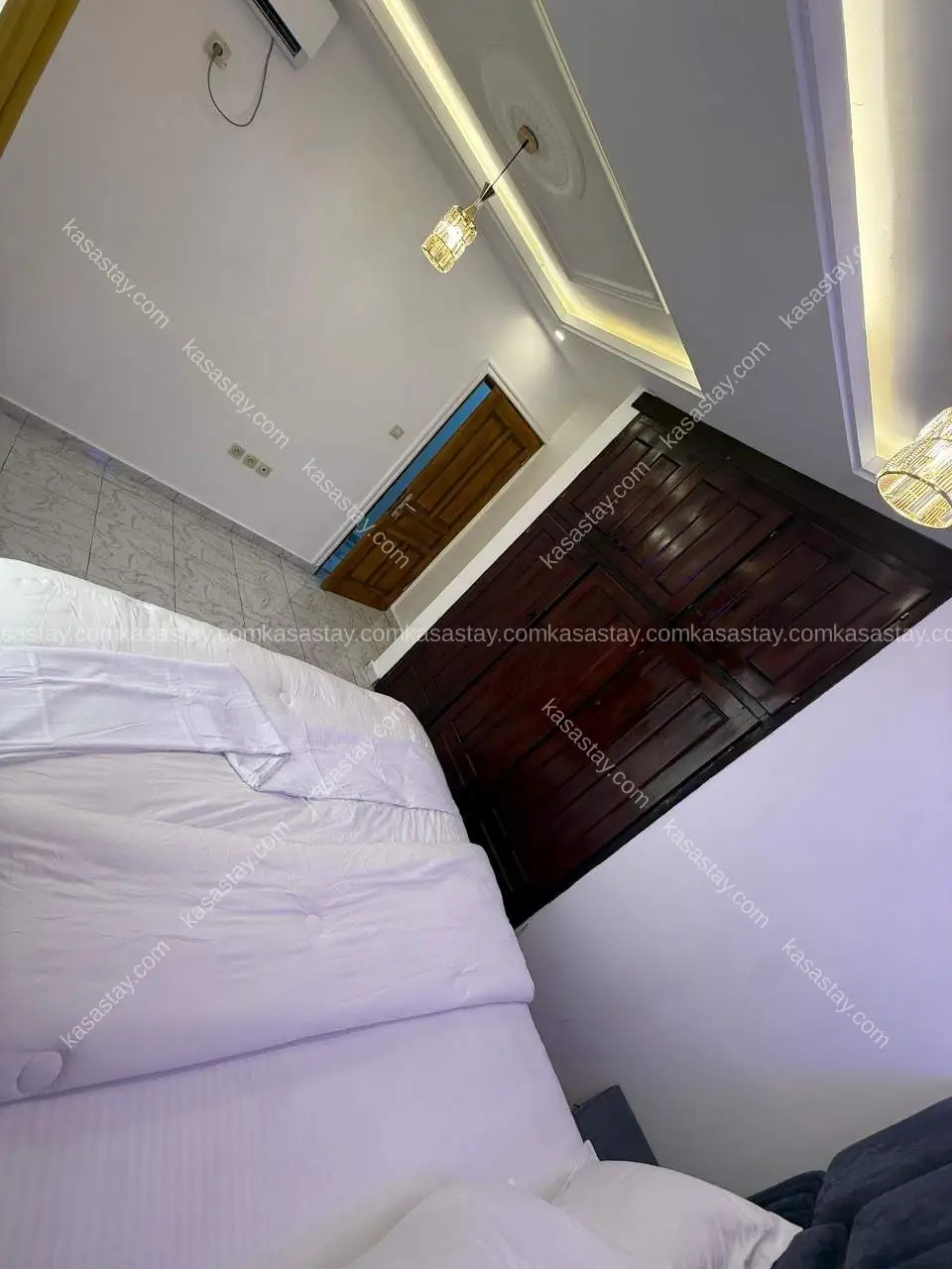 Studio à Nickel Oil Logbessou, 1 chambre 4