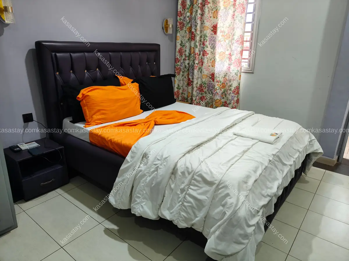 Chambre meublée entièrement équipée luxueuse à Mvogbi 0006 3