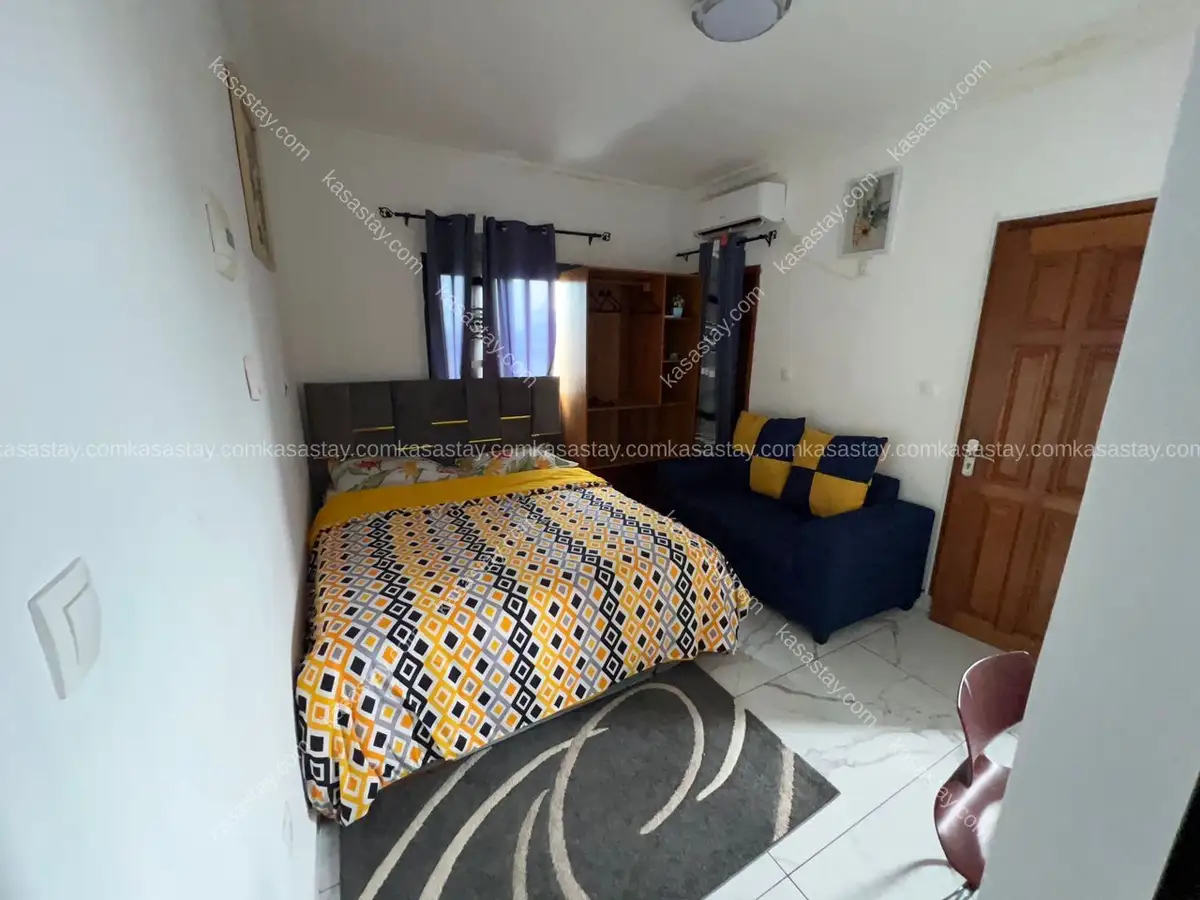 Chambre meublée 402 par Résidence MB (cité Cicam)