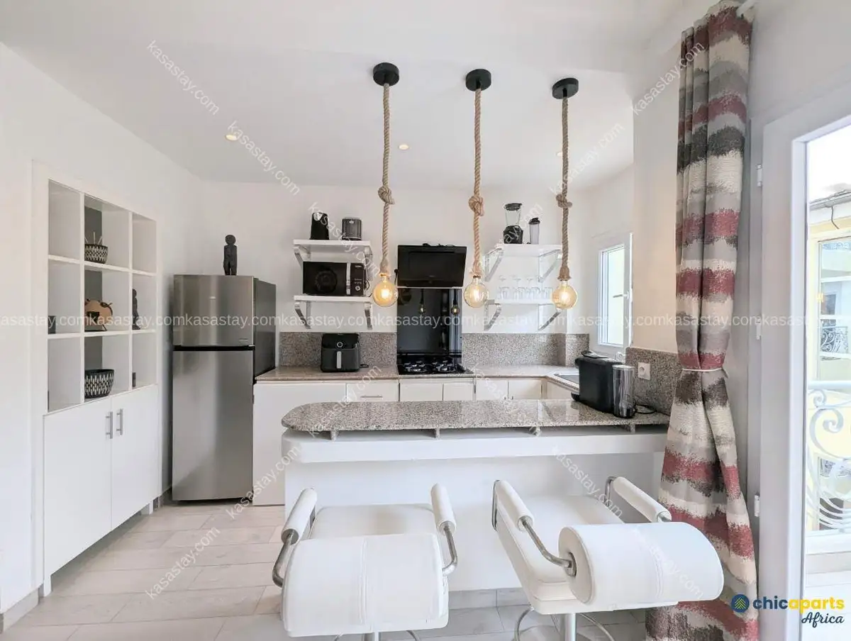 Studio in Bastos, Yaoundé, 1 bedroom 4