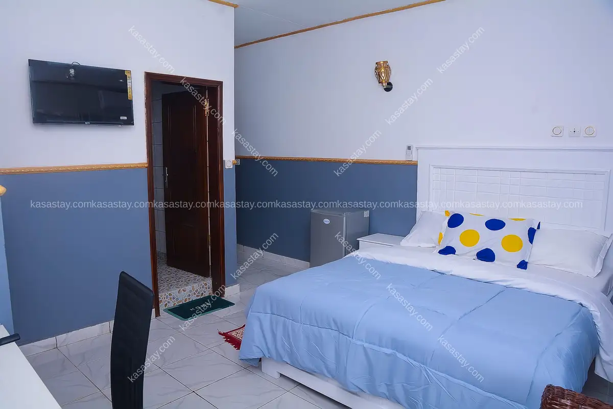 Room in Lendi, Douala, 1 bedroom