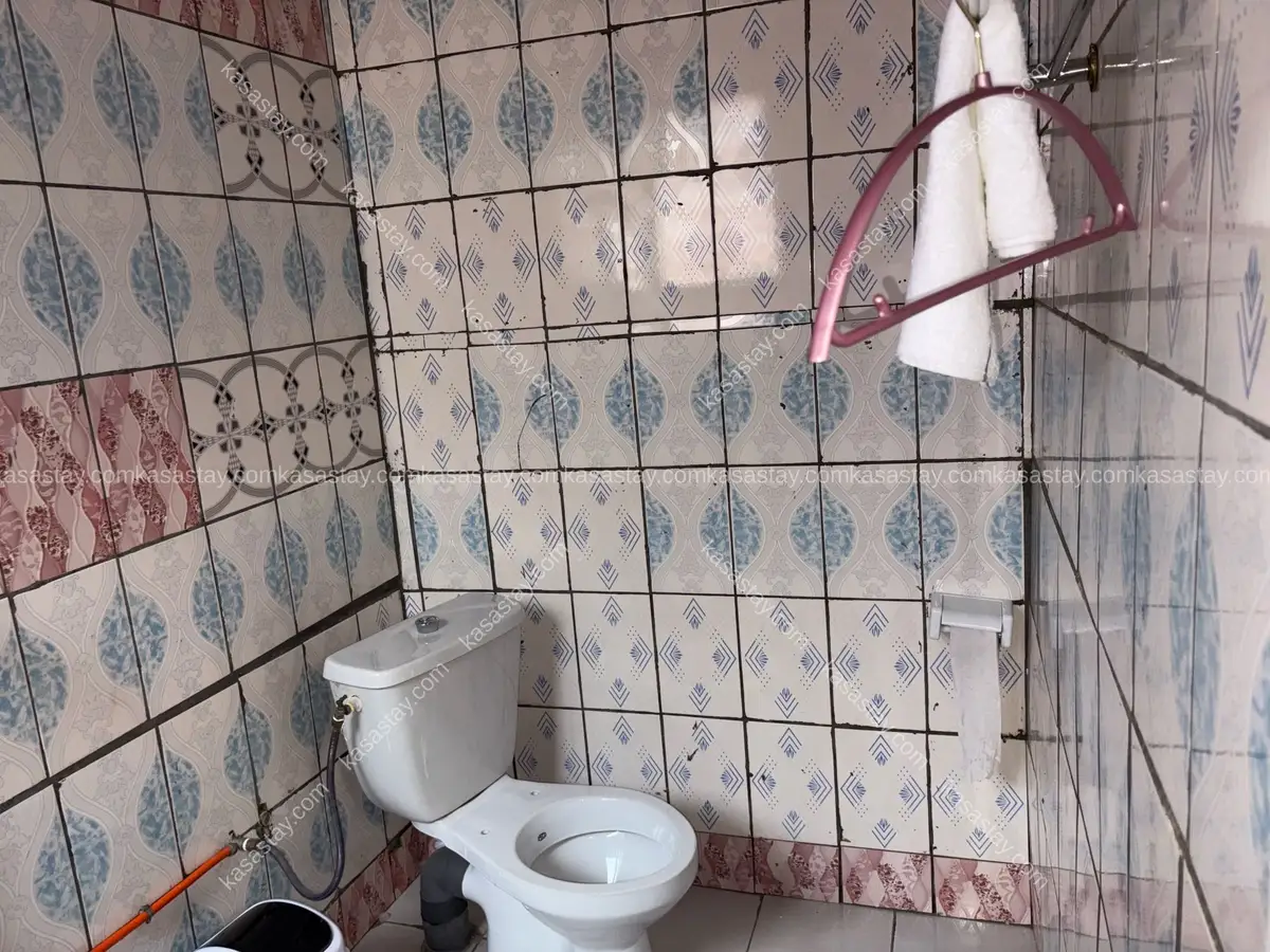 Chambre meublée 7 devLA VILLA DES CŒURS HEUREUX ( bonamoussadi) 4