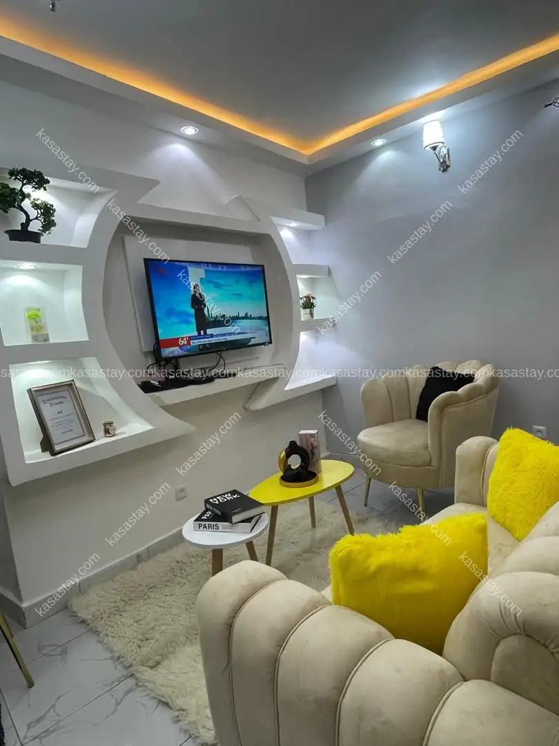 Studio meublé S1 ALM'HOME ( kotto toiture rouge ( 3