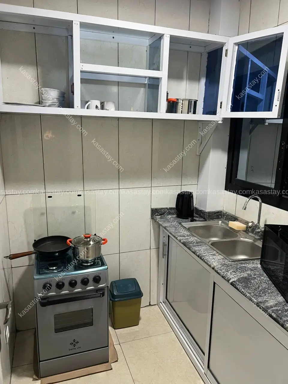 Studio meublé C3 by TSALACH GUEST HOUSE ( Bocom Ndobo) 3