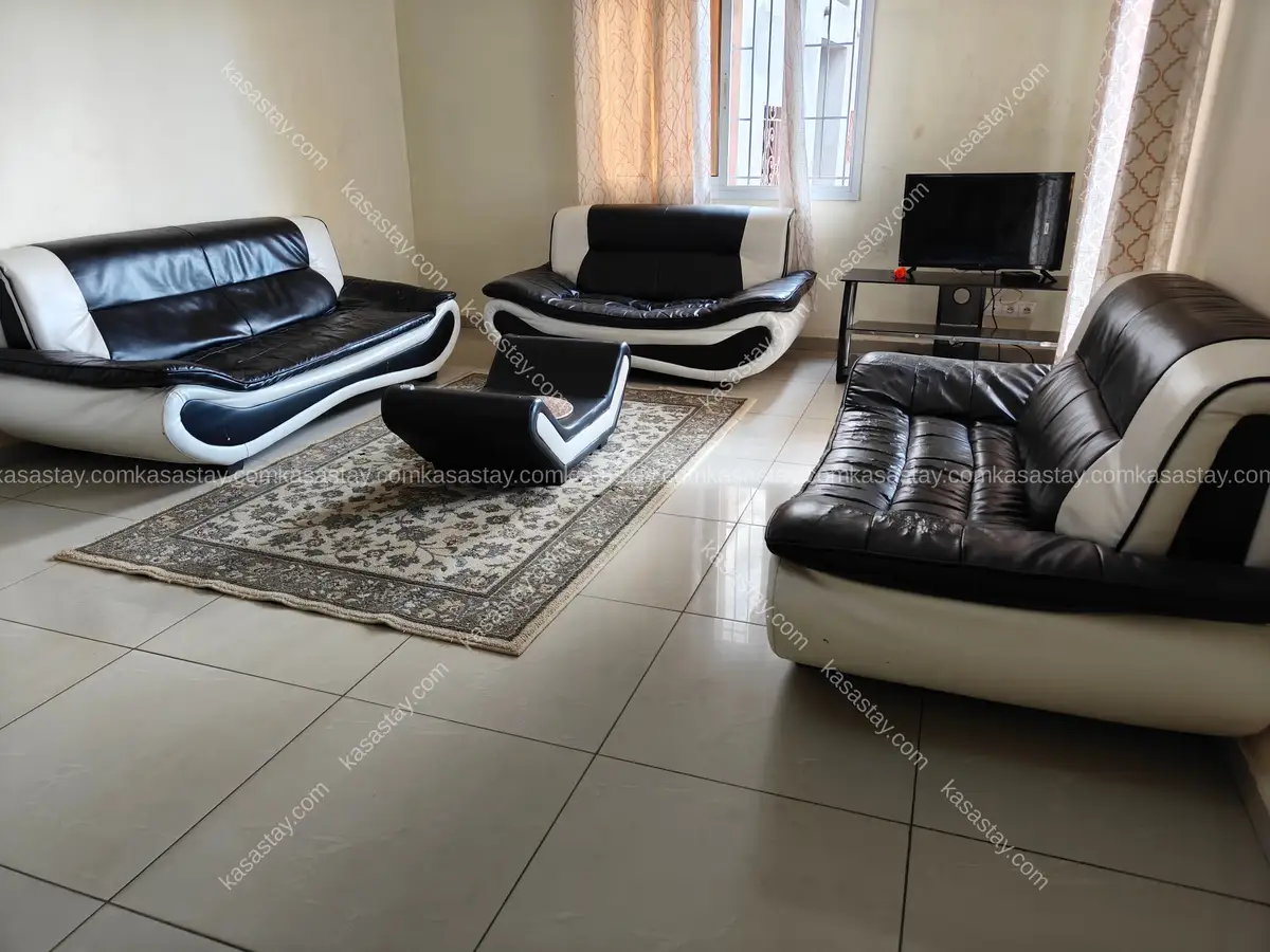 KAMBUSO Furnished Appartement with swimming pool simbock 5 2