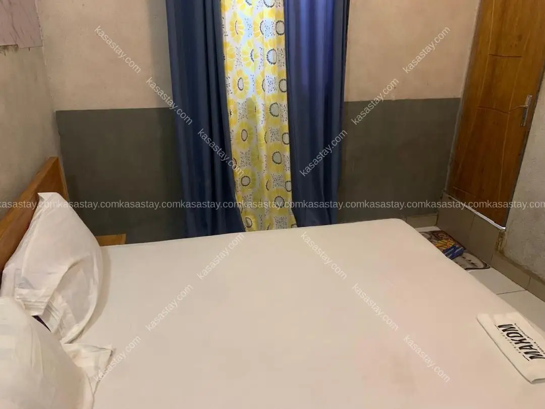 Chambre simple WOURI BWELLE by RESIDENCE MAKOM ( Bonaberi) 2