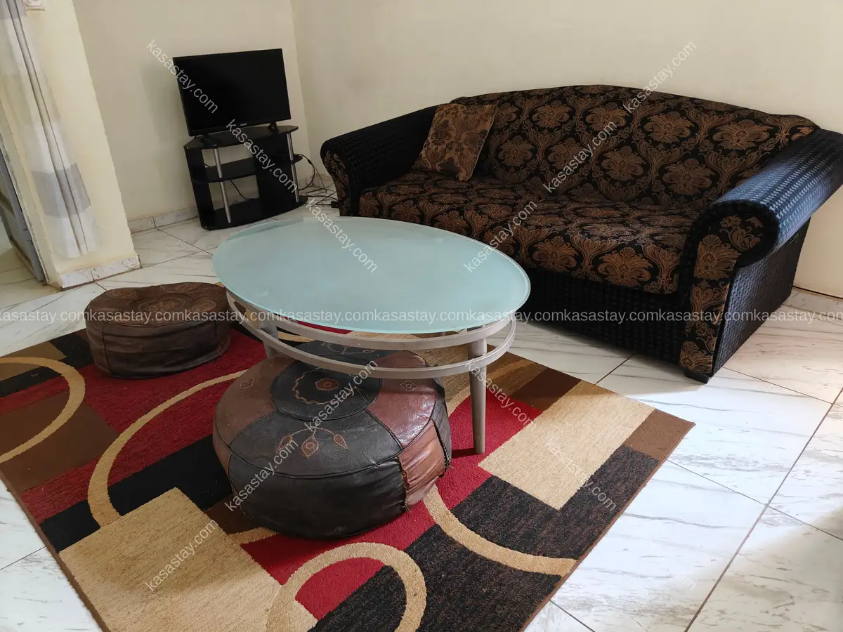 Studio meublé KAMBUSO avec piscine simbock 1 5