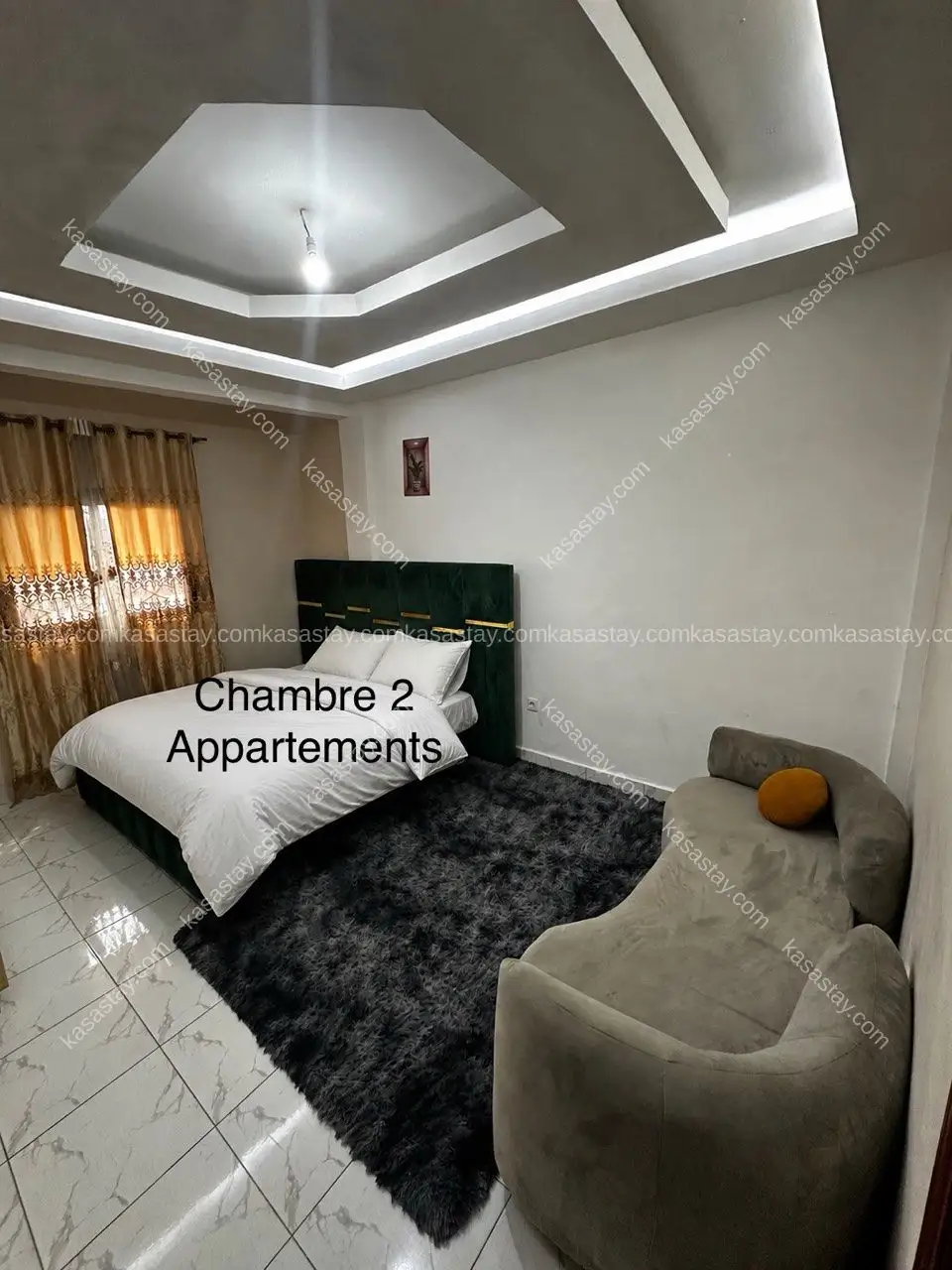 Apartment in 2P9P+598, Douala, 2 bedrooms 4
