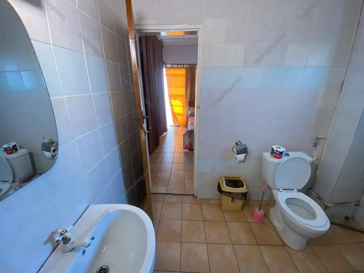 Apartment in Logpom, Douala, 3 bedrooms 4