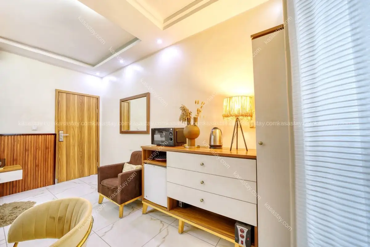 chambre moderne (101) à 8mins de l'aéroport de Douala 3