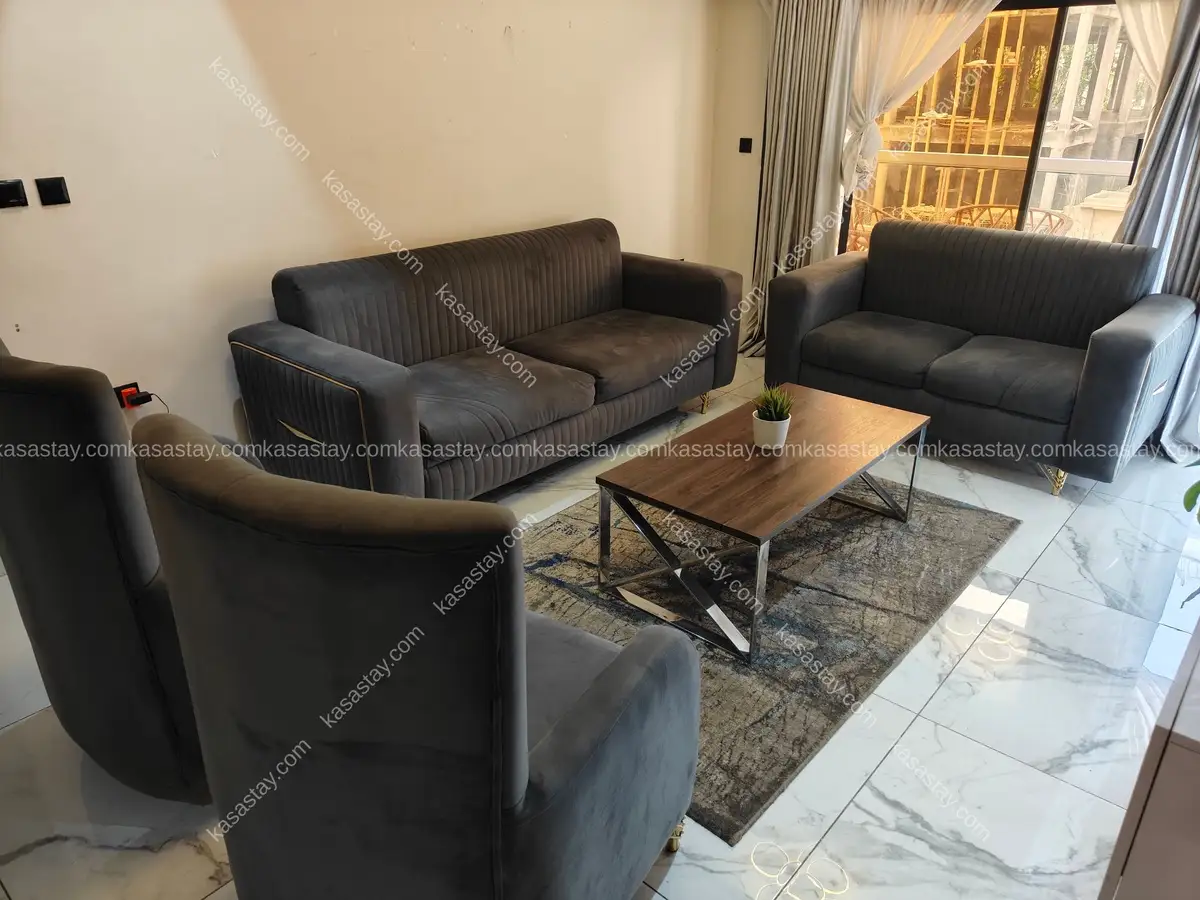 Appartement meublé Kingne cozy 6 ultra luxueux a la barrière ahala 3