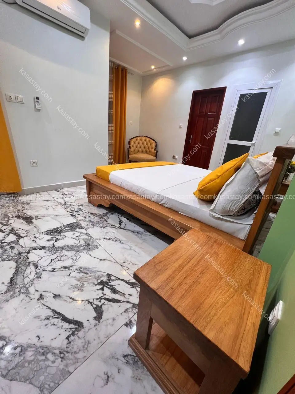 Chambre meublée 404 par résidence MARTINELA ( Kotto mbangue) 4