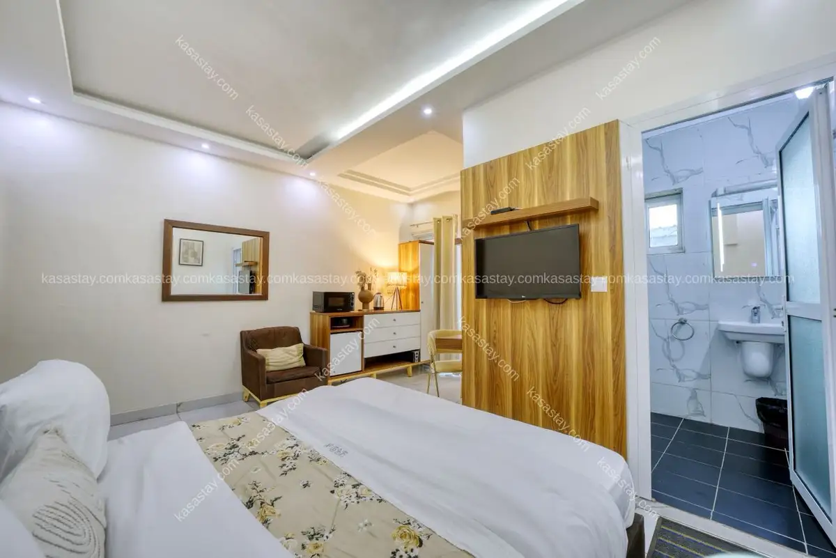 chambre moderne (101) à 8mins de l'aéroport de Douala 4