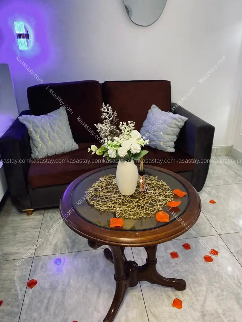 Chambre meublée Ultra luxueux au niveau du commissariat odza 4