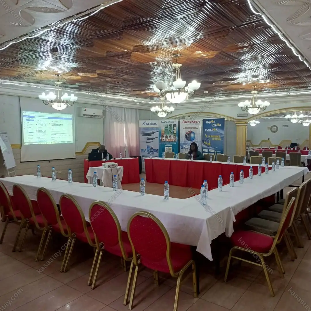 Meeting room in Bali, Douala 5
