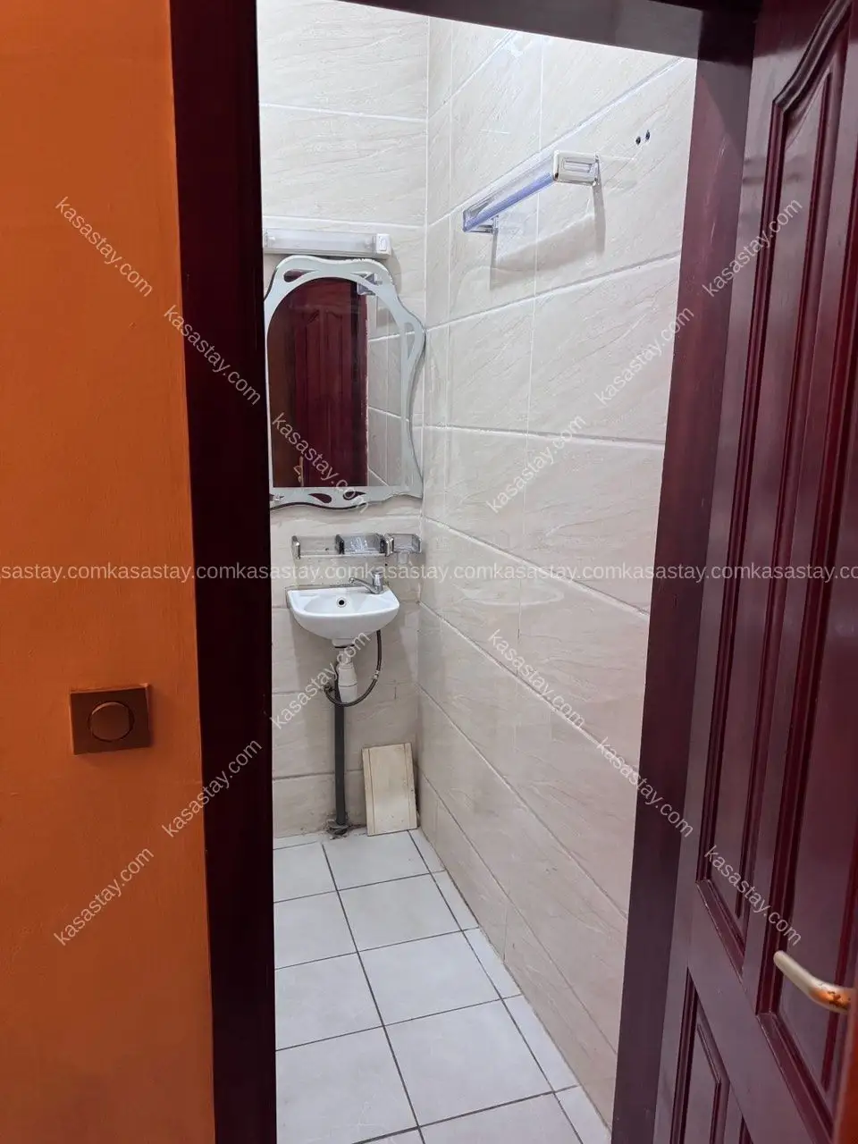 Rooms in 3PJW+6R5, Douala, 1 bedroom 3