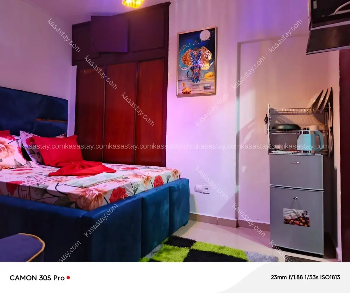 Chambre meublée 01 by POSO ( Makepe ) 2