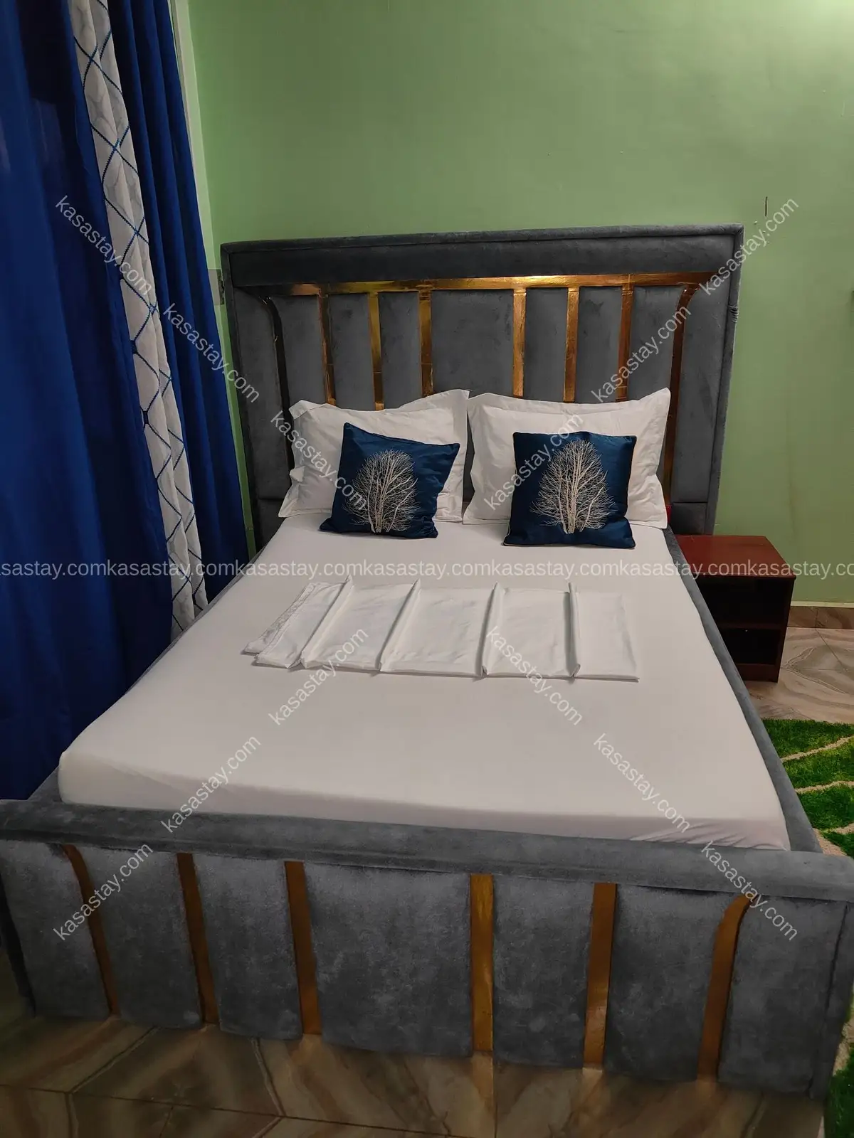 Chambre meublée Amelson 301 simbock(Carefour Mbalgong) 5