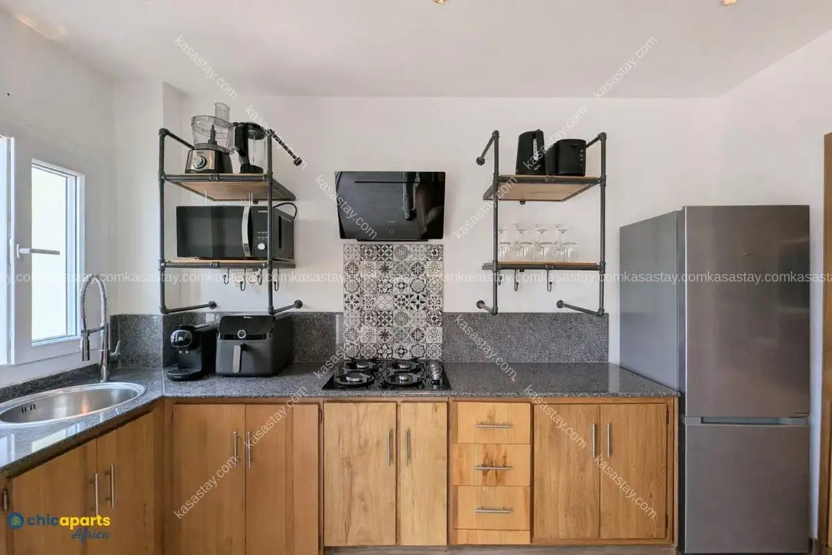 Studio in Bastos, Yaoundé, 1 bedroom 3
