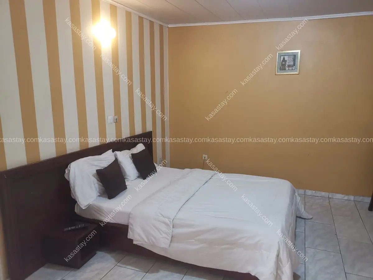 Rooms in Bonamoussadi, Douala, 1 bedroom 2