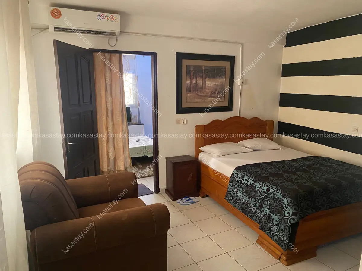 Studio meublé 2o4 par CONFORT APARTMENT 5
