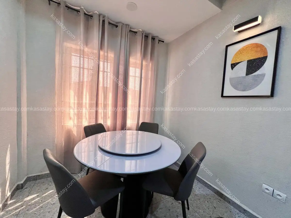 Appartement à Omnisport Yaoundé, 2 chambres 4