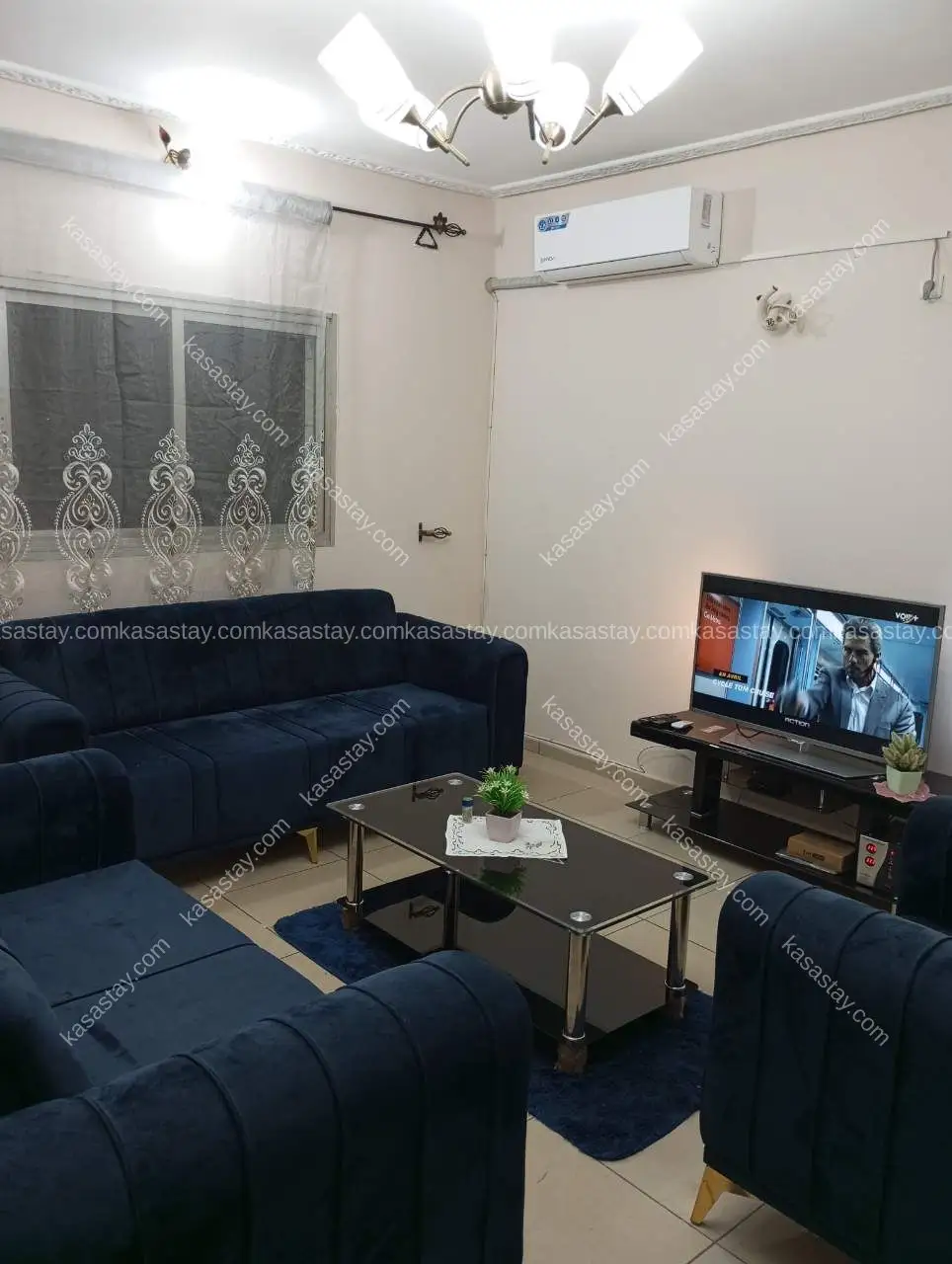 Apartment in Makepe saint Tropez immeuble ecopressing, 2 bedrooms 4