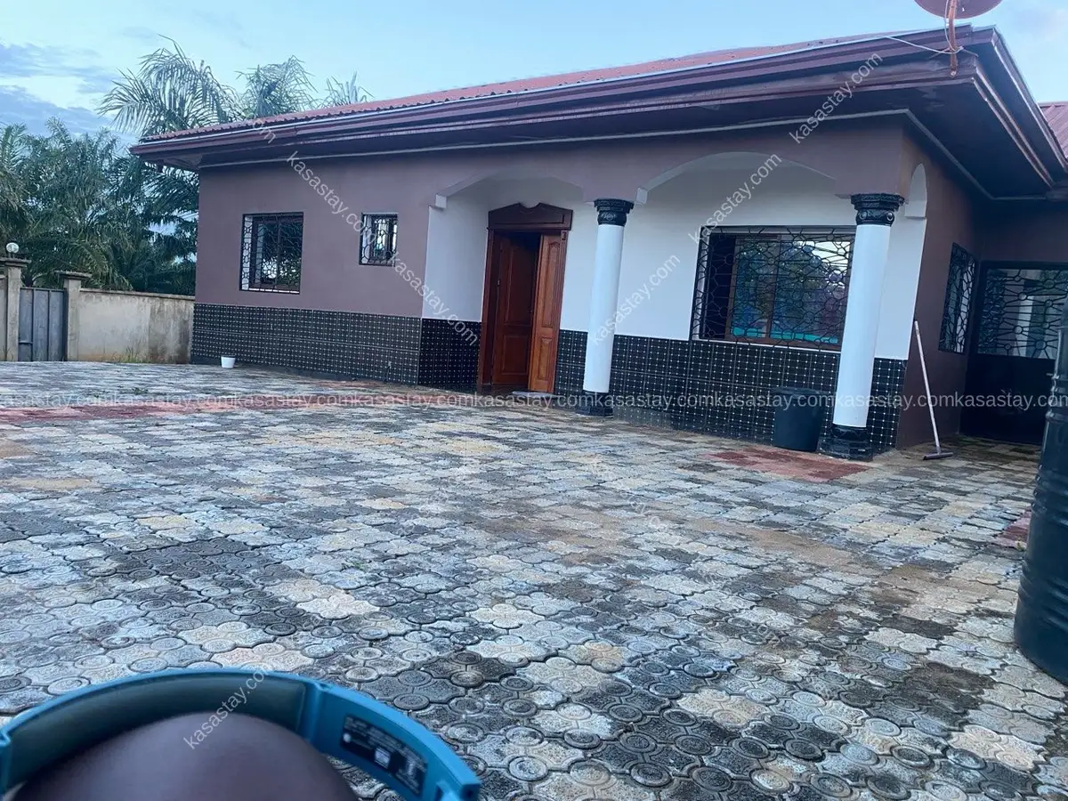 Property in Nkoabang, Yaoundé, 2 bedrooms