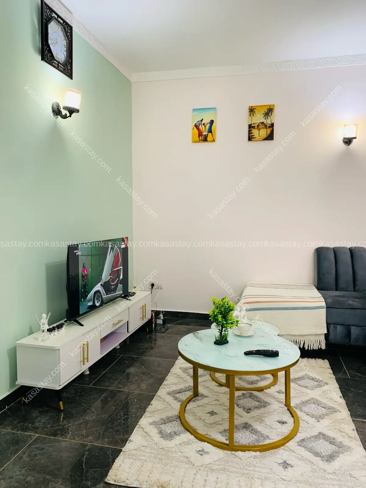Un studio moderne à tropicana mvan 3