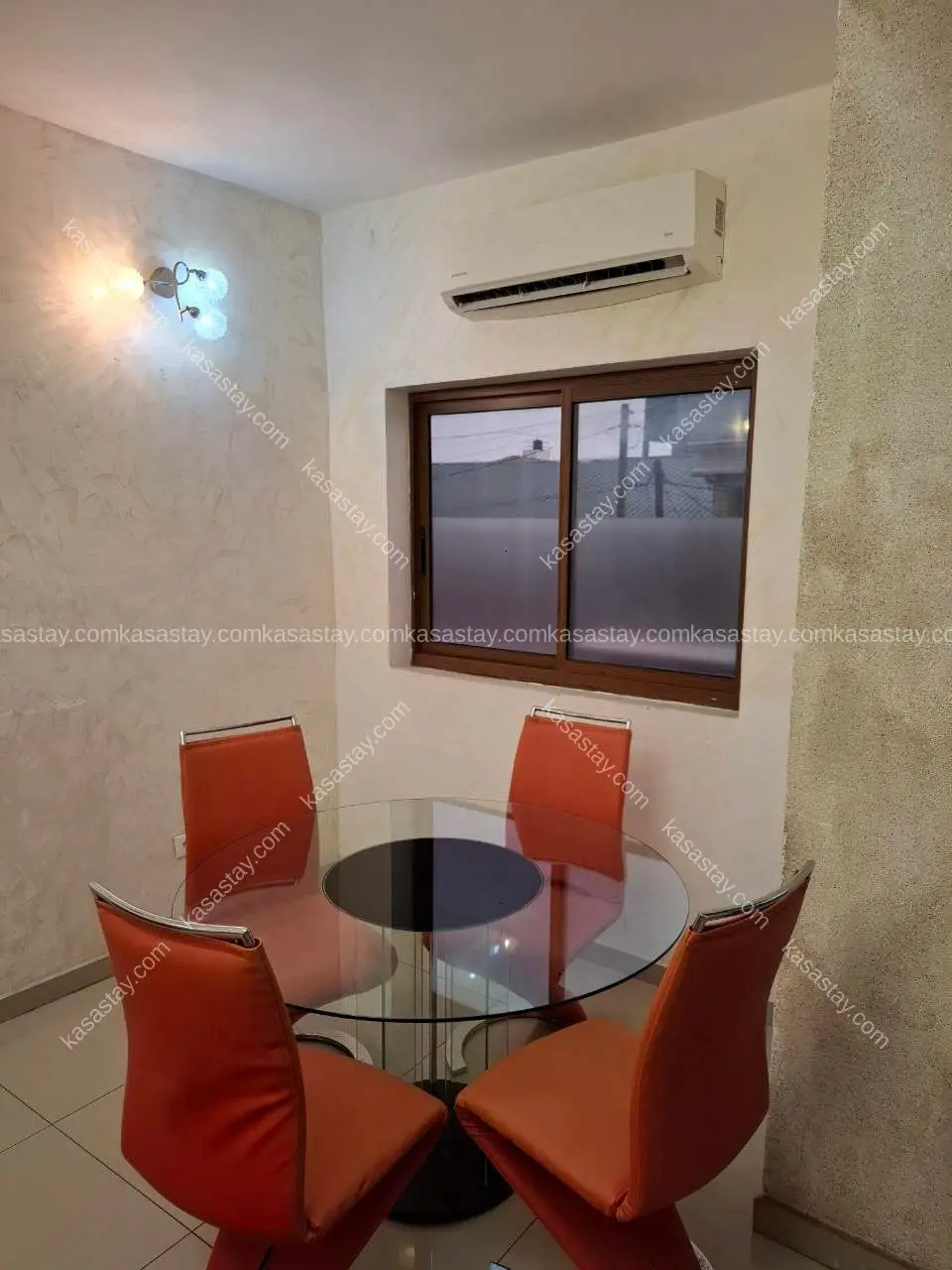Apartment in denver bonamoussadi, 2 bedrooms 5