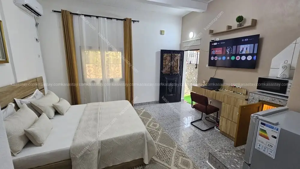 Chambre meublée par sweet Blue Horizon ( Makepe abou de Bangui ) 3