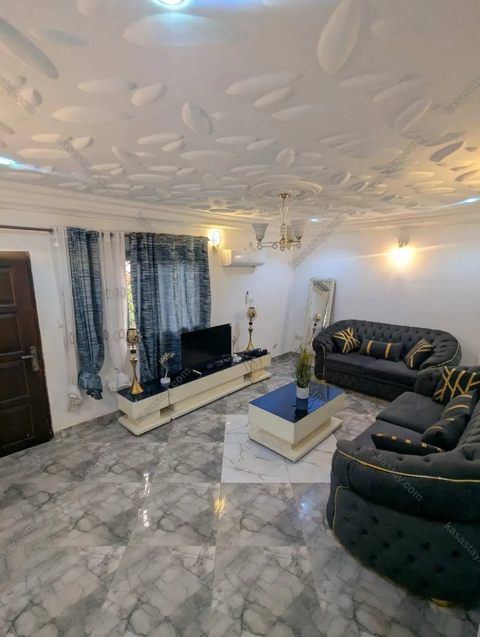 Apartment in Bonamoussadi, Douala, 2 bedrooms