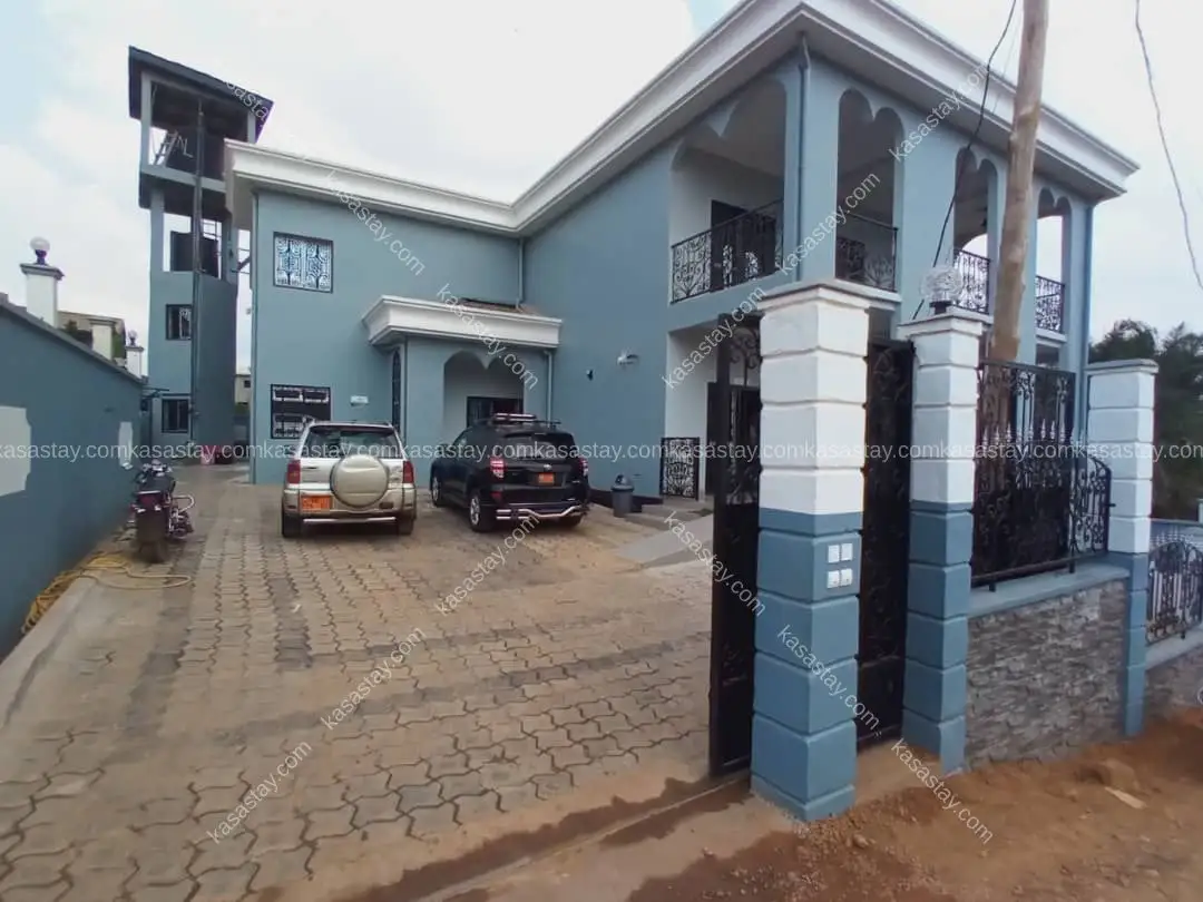 Mboms House Fully Furnished 4 rooms appartement 1 3