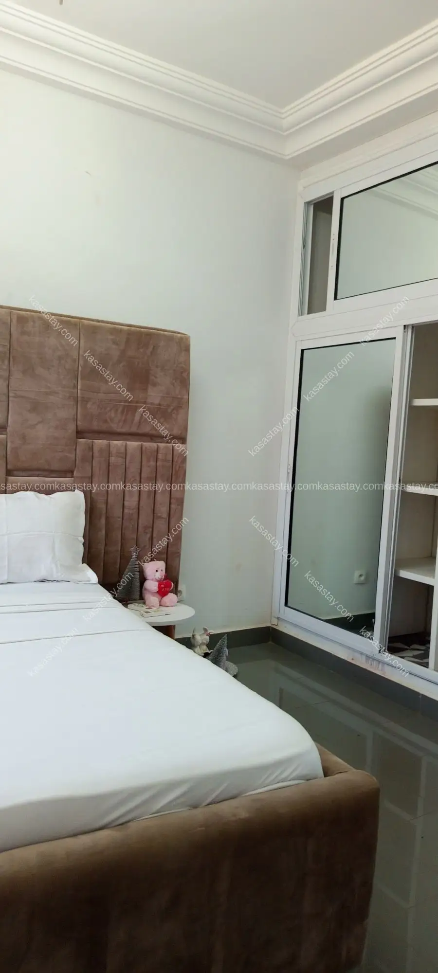 appartement 1 par résidence vert ( total 2 bonamoussadi) 5