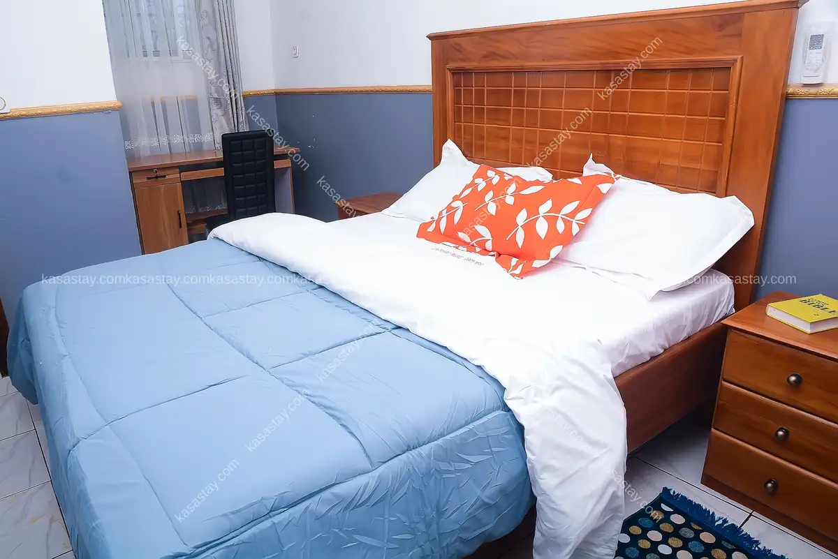 Chambre 04 by Ajieh Rest house ( Douala, Lendi, maison blanche, enfance école felyma) 3