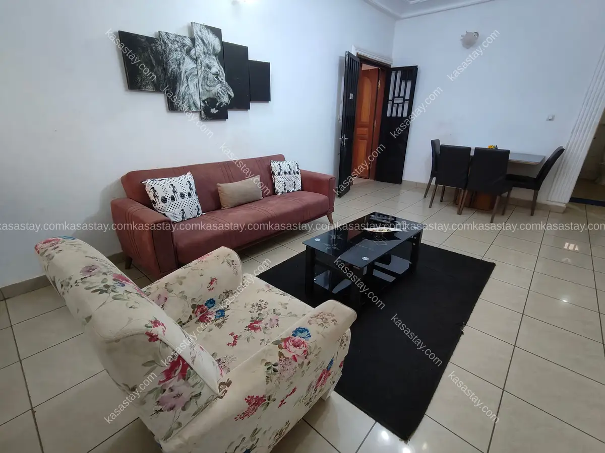 Appartement meublé 2 chambres obobogo entre ministre 2